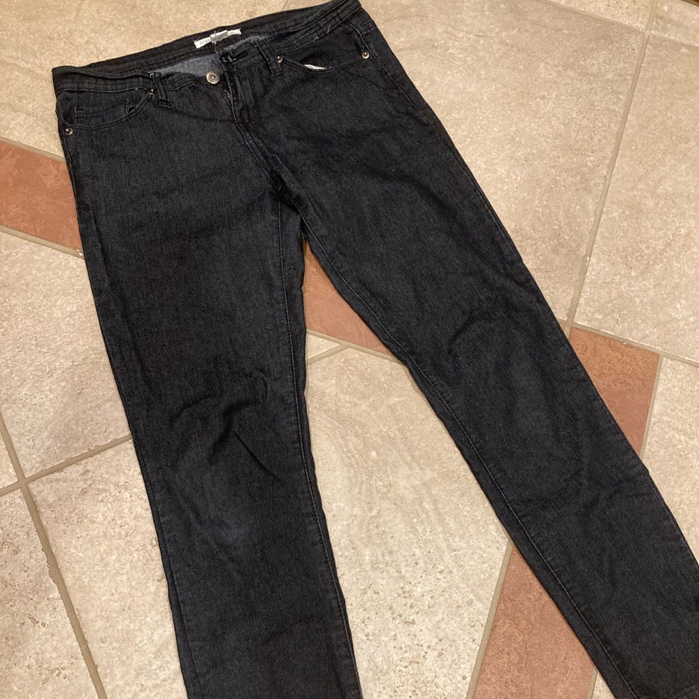 Forever 21 black skinny jeans
